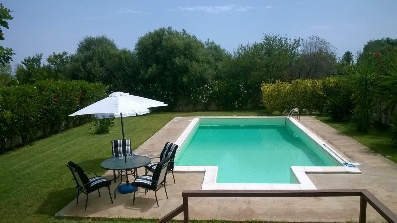 Villa Gio Con Piscina Syrakus Exterior foto